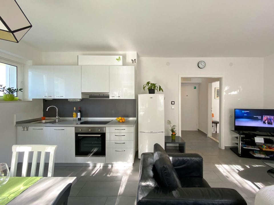 Fabris Bačvice Apartment in Split
