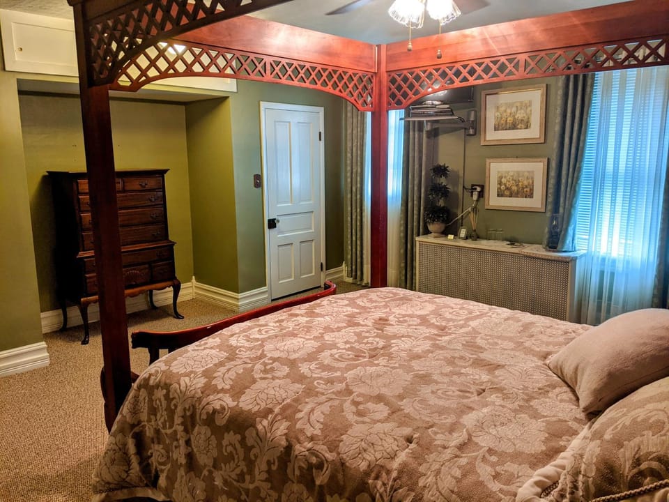 Lizard Creek Inn Bed and Breakfast in Pennsylvania