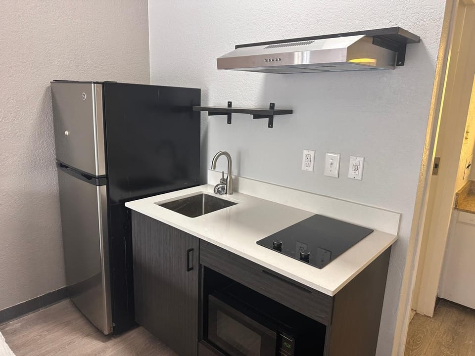 Kitchen or kitchenette, kitchen