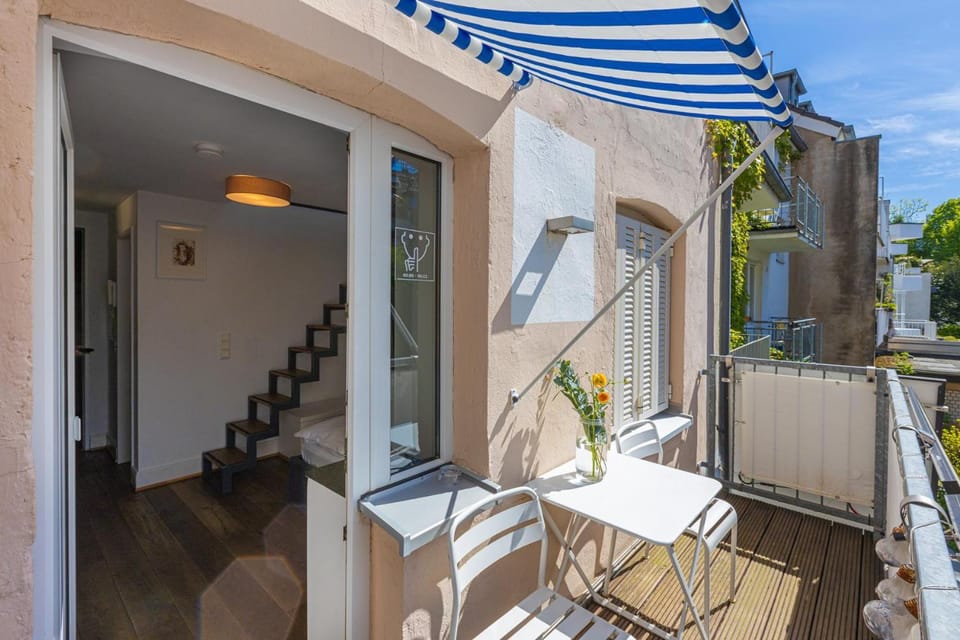 Balcony/Terrace, Seating area, Bedroom