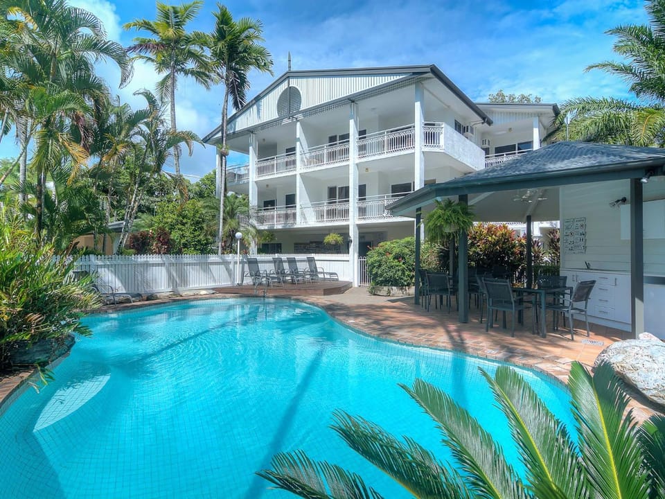 BBQ facilities, Swimming pool, Swimming pool