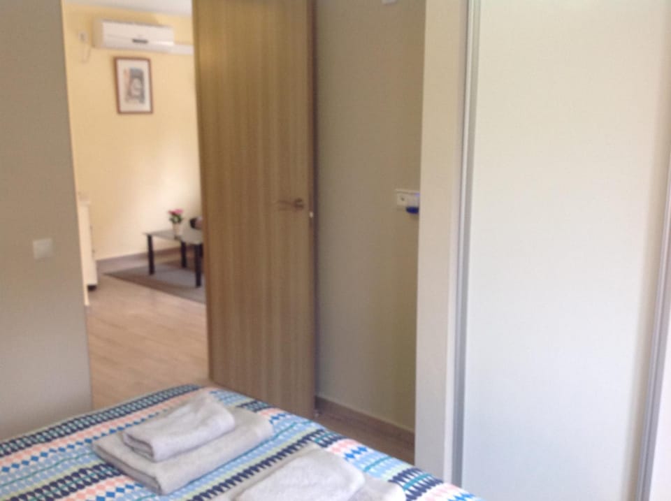 Bedroom, On site