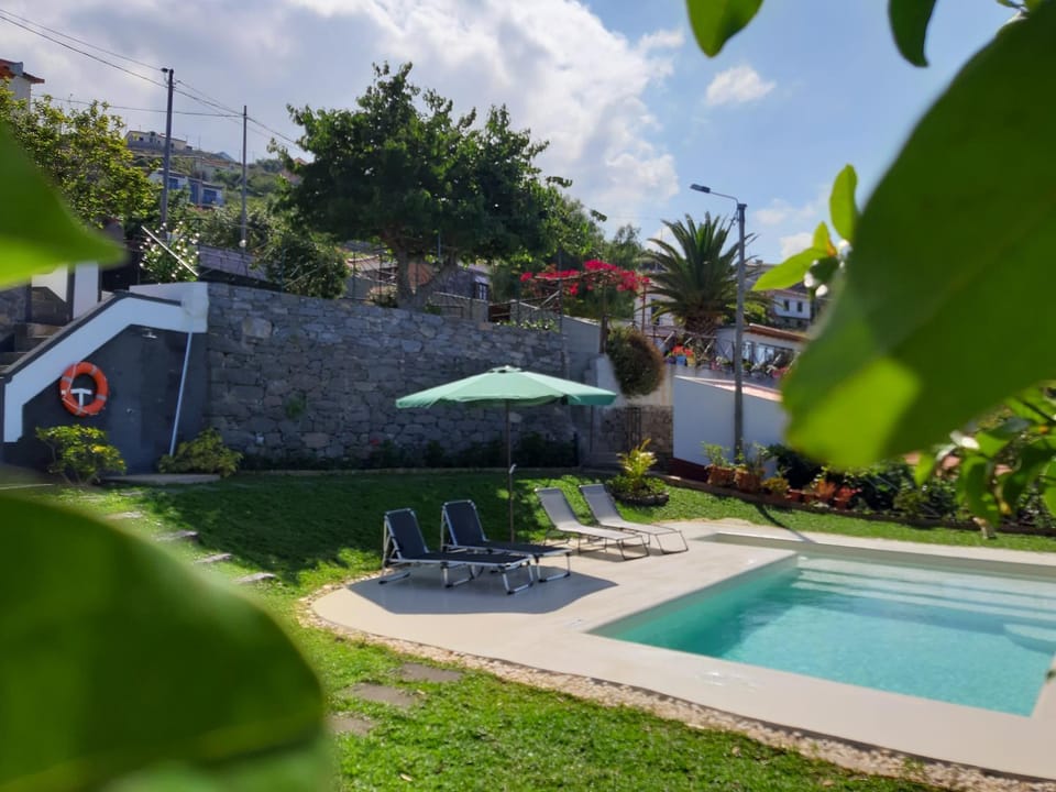 Pool view, Swimming pool, Swimming pool