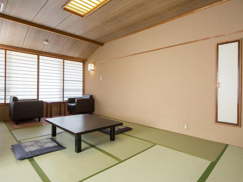 Itoen Hotel Asamanoyu Ryokan in Nagano Prefecture