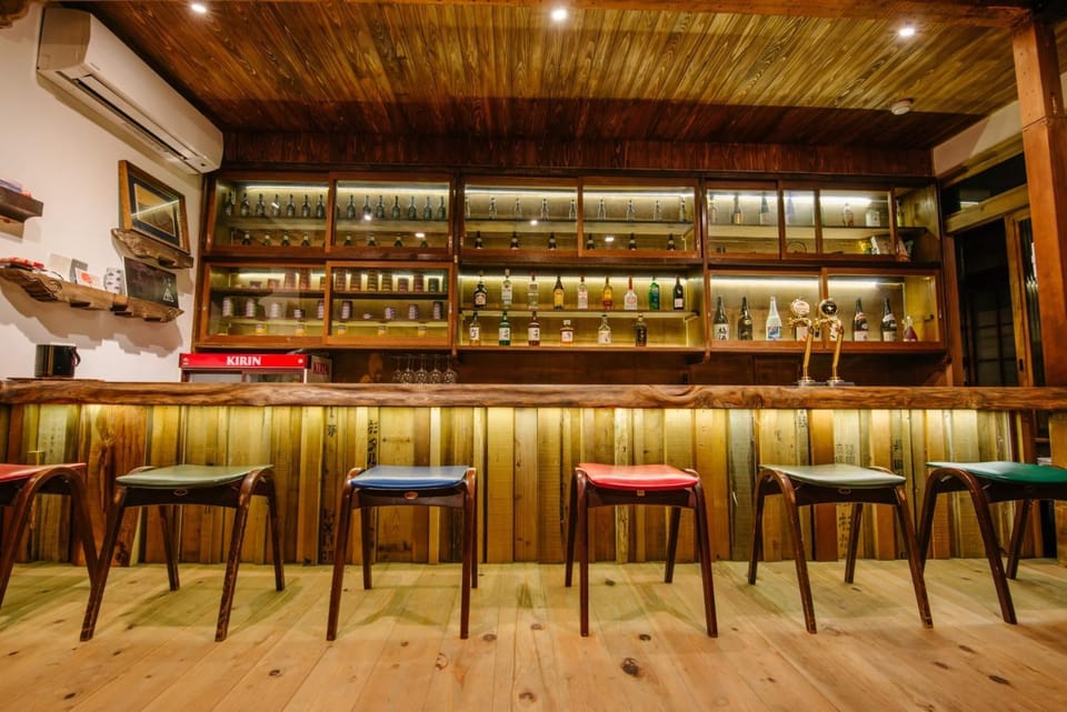 Living room, Lounge or bar, Drinks