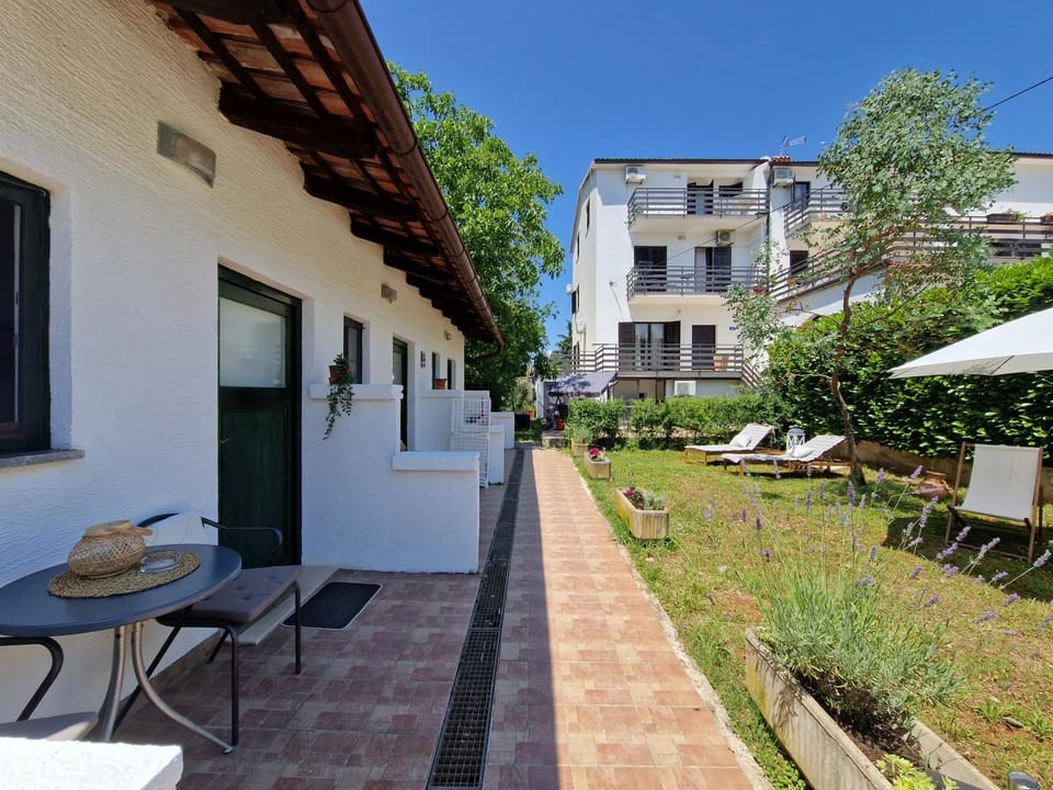 Rooms Lav Bed and Breakfast in Istria County