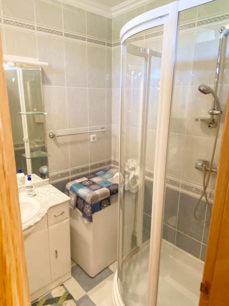 Shower, Toilet, Bathroom