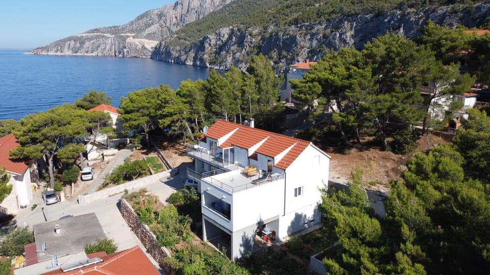 Property building, Bird's eye view, Sea view