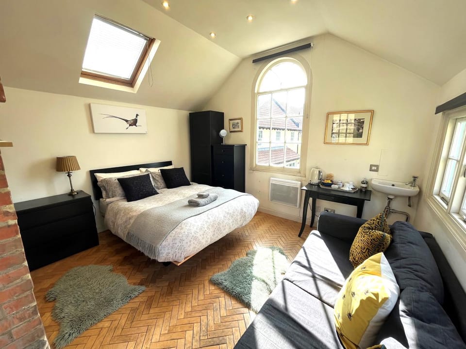 Garden, Bedroom