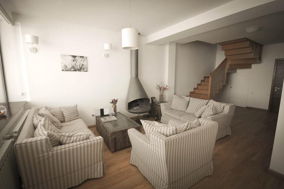 Living room, Seating area, flat iron
