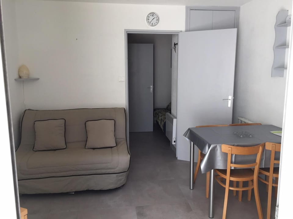 studio parking 5 min de la plage House in La Grande-Motte