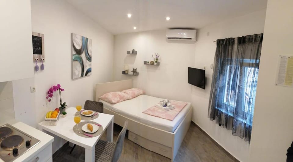 Studio apartman Megy Apartment in Split-Dalmatia County