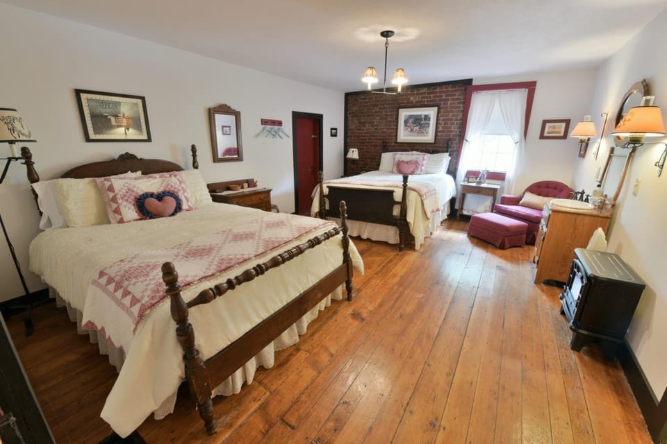 The Pines of Dresden Bed and Breakfast in Ohio