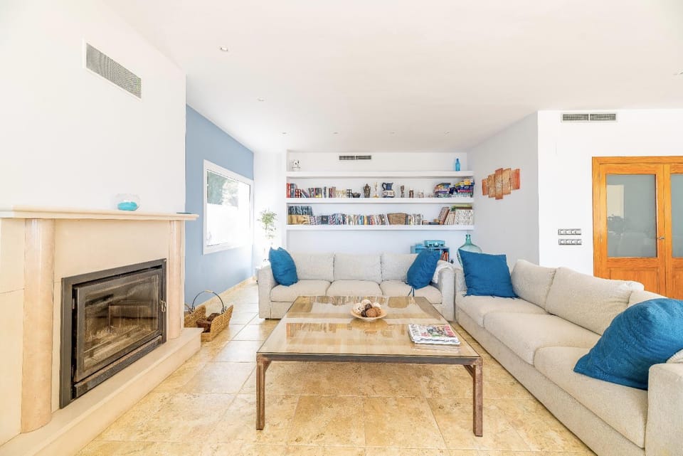 Living room, flat iron