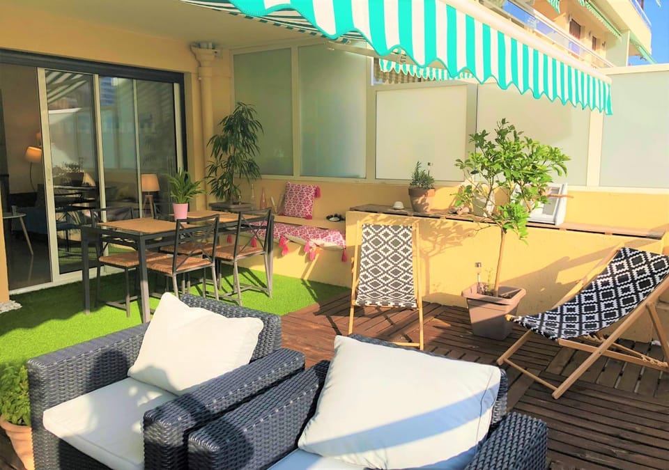 Patio, Balcony/Terrace