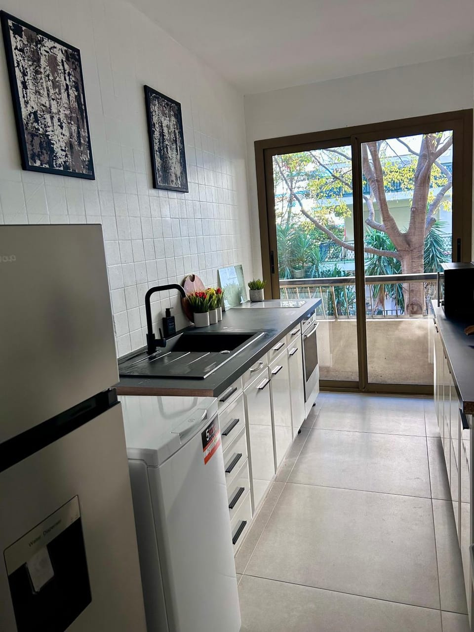 Kitchen or kitchenette, minibar, pet friendly, stove