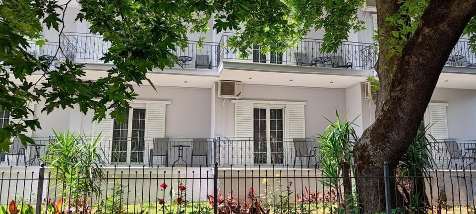 Property building, Garden view