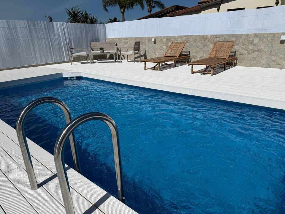 La Ginestra sul mare House in Sicily