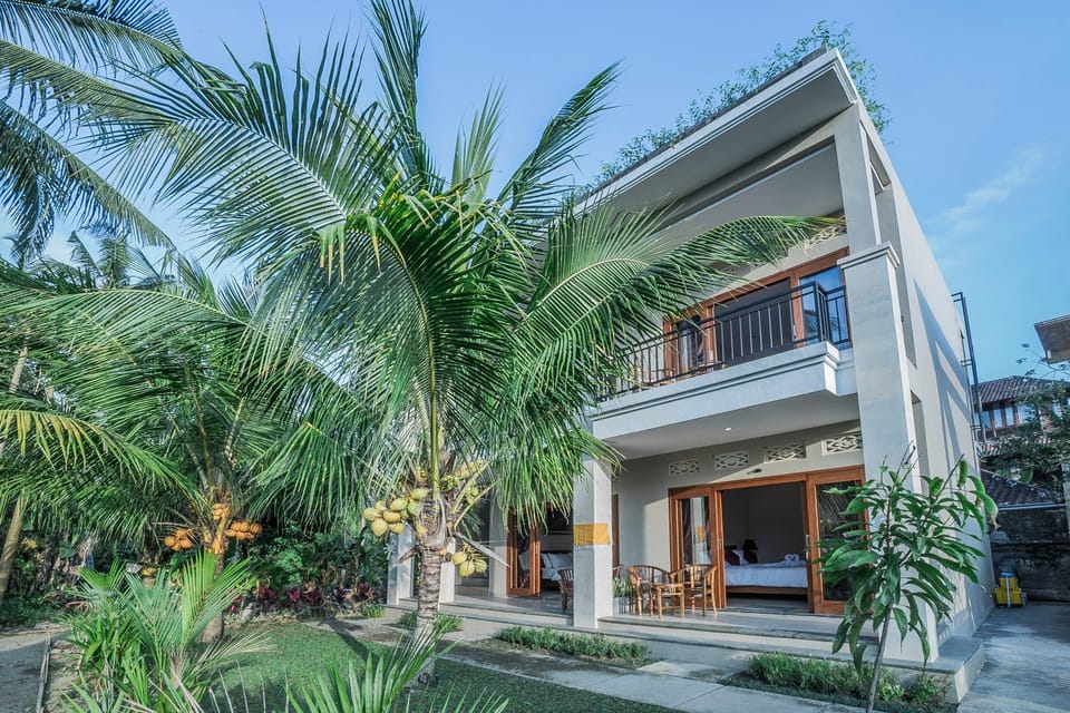 Property building, Garden