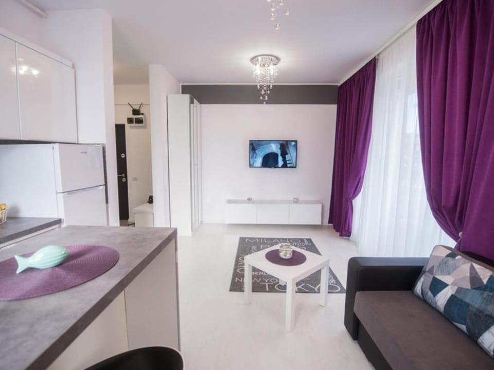 Sun & Sea Apartament Mamaia Nord Apartment in Constanța County