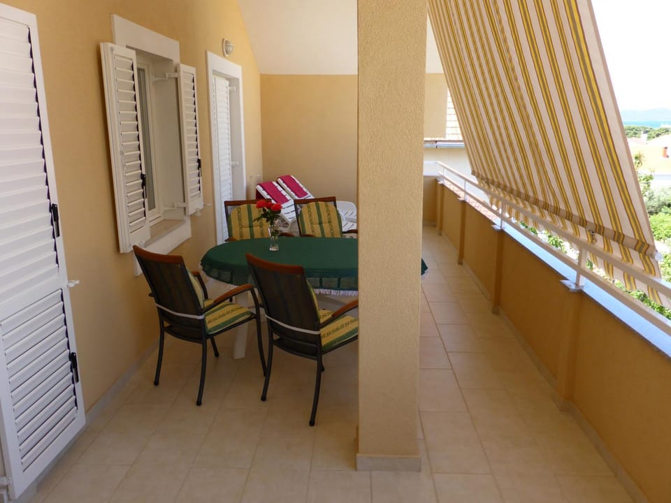 Balcony/Terrace, City view, Garden view, Sea view