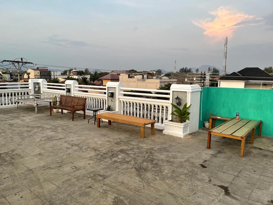 View (from property/room), Balcony/Terrace