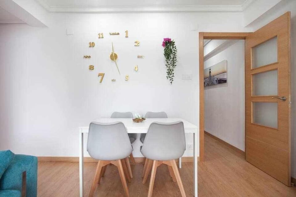 Reus, Lovely Flat Close to Center Apartment in Valencia