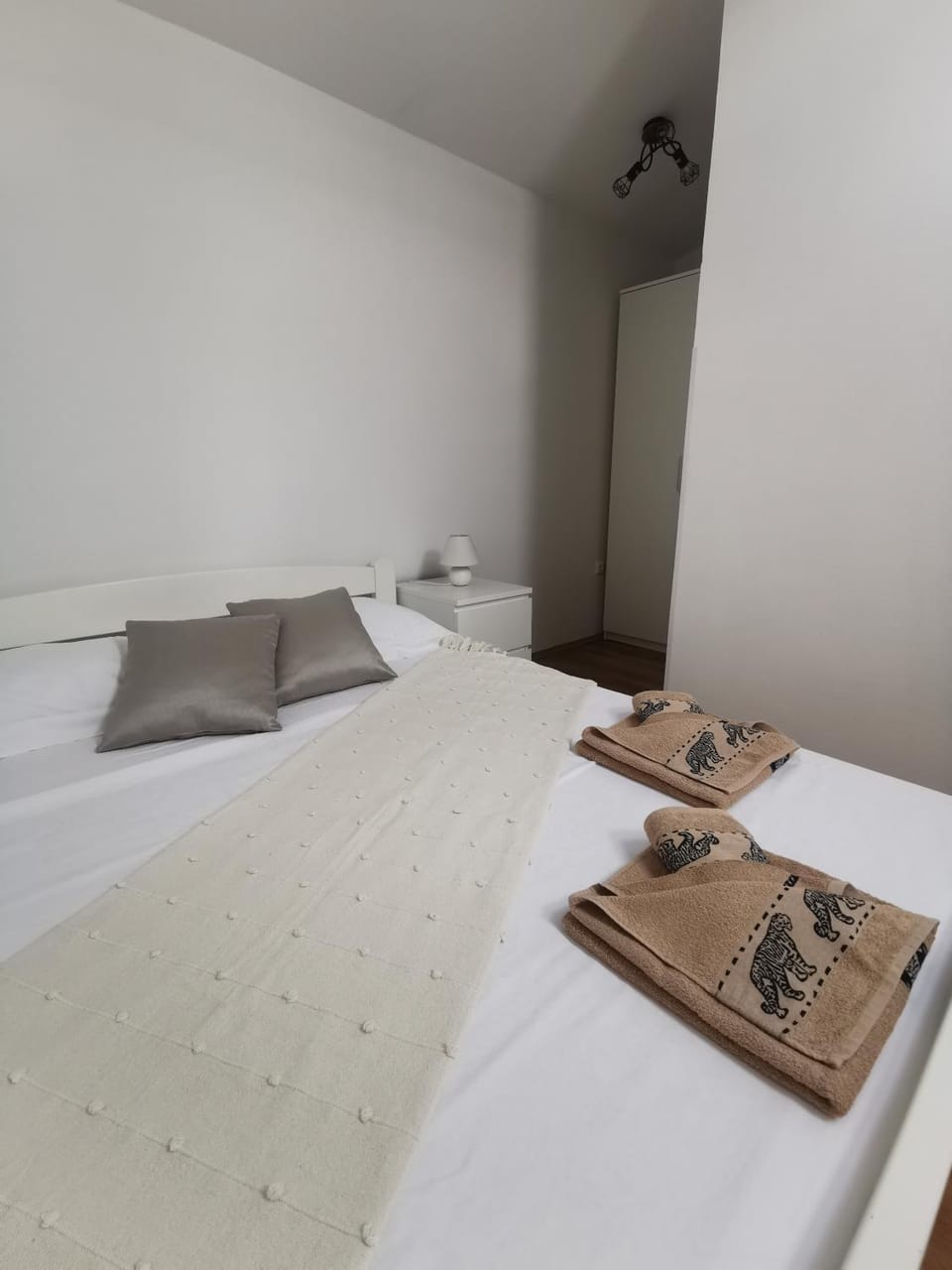 Bed, Bedroom, wardrobe