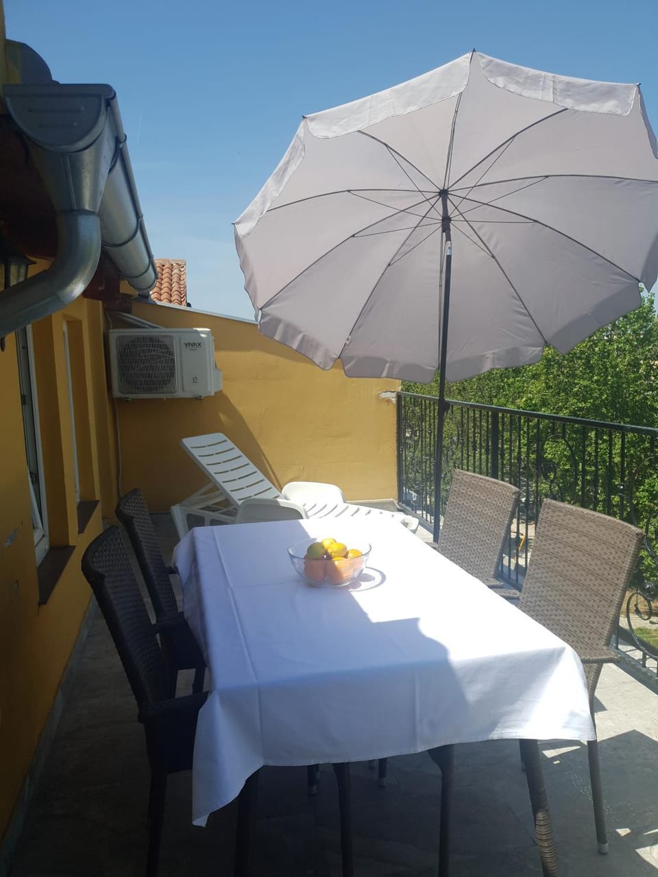 Day, View (from property/room), Balcony/Terrace, Balcony/Terrace, Dining area