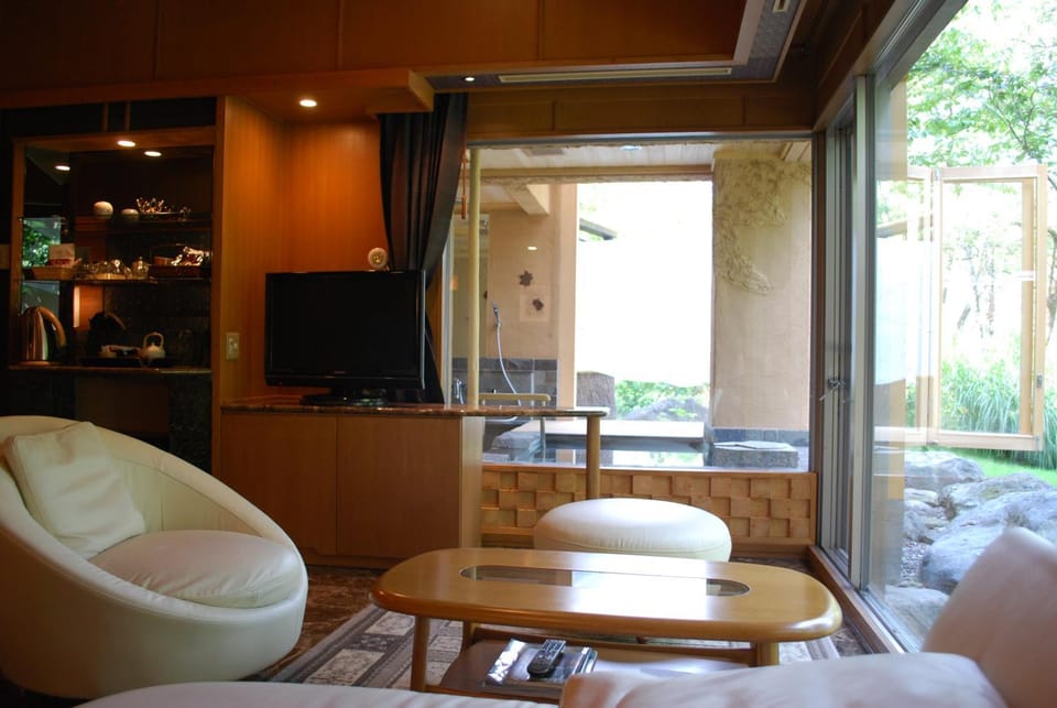 Bettei Senjyuan Ryokan in Japan