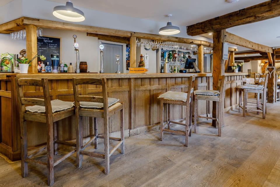 Lounge or bar