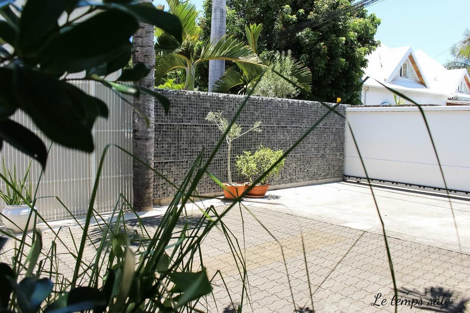 Le temps sale - Etang-Sale 97427 Villa in Réunion