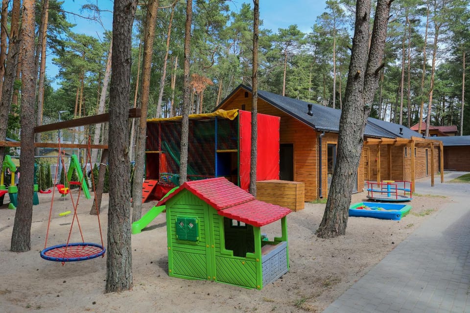 Property building, Day, Natural landscape, Activities, Children play ground, Garden, children