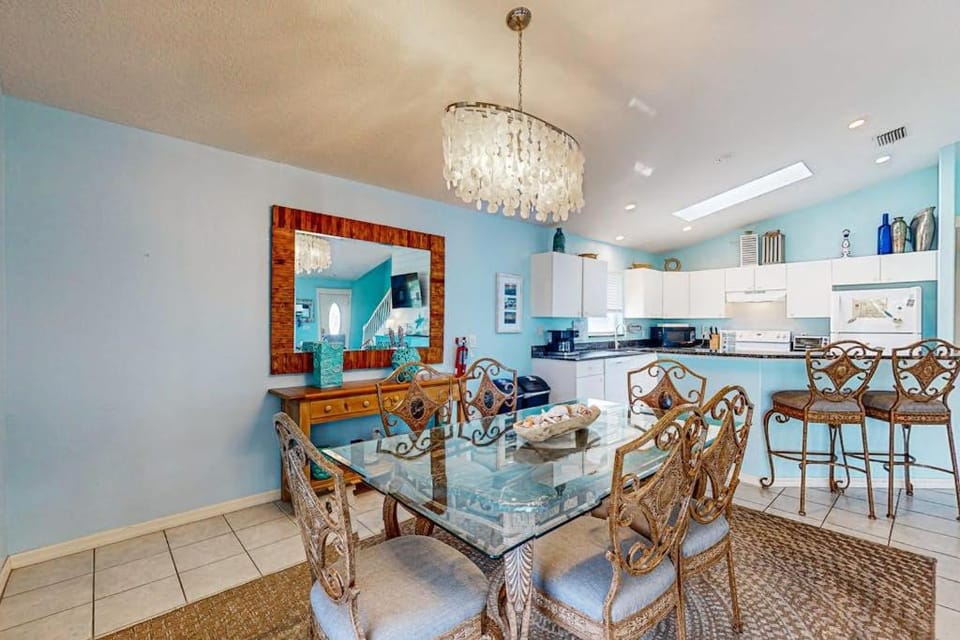 Heavenly Holly House in Anna Maria Island