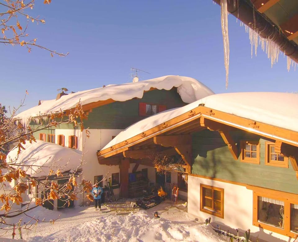 Property building, Winter
