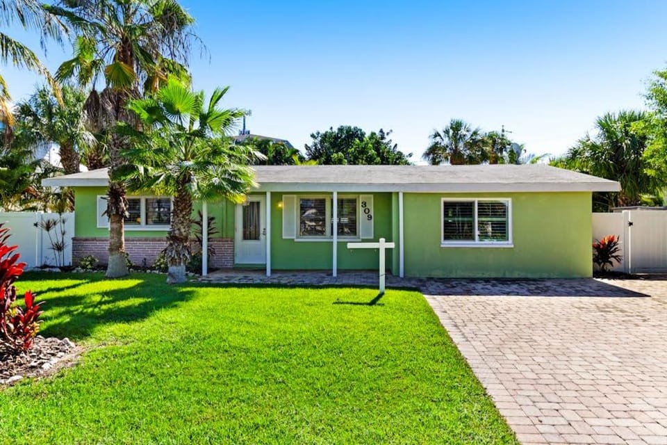 Island Time House in Holmes Beach