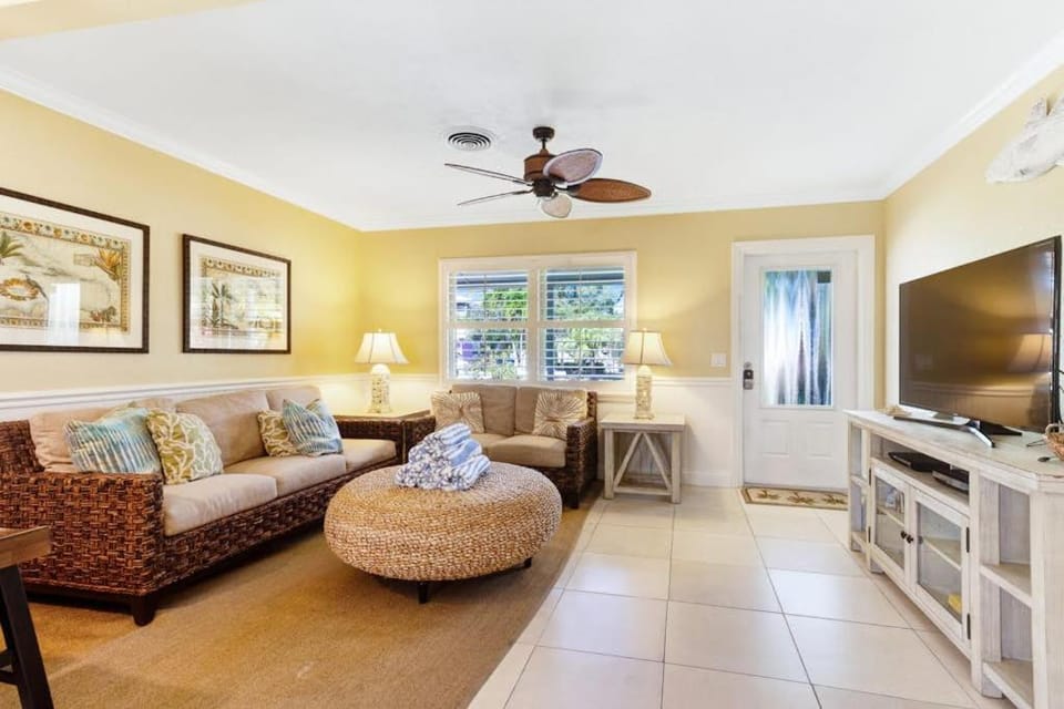 Island Time House in Holmes Beach