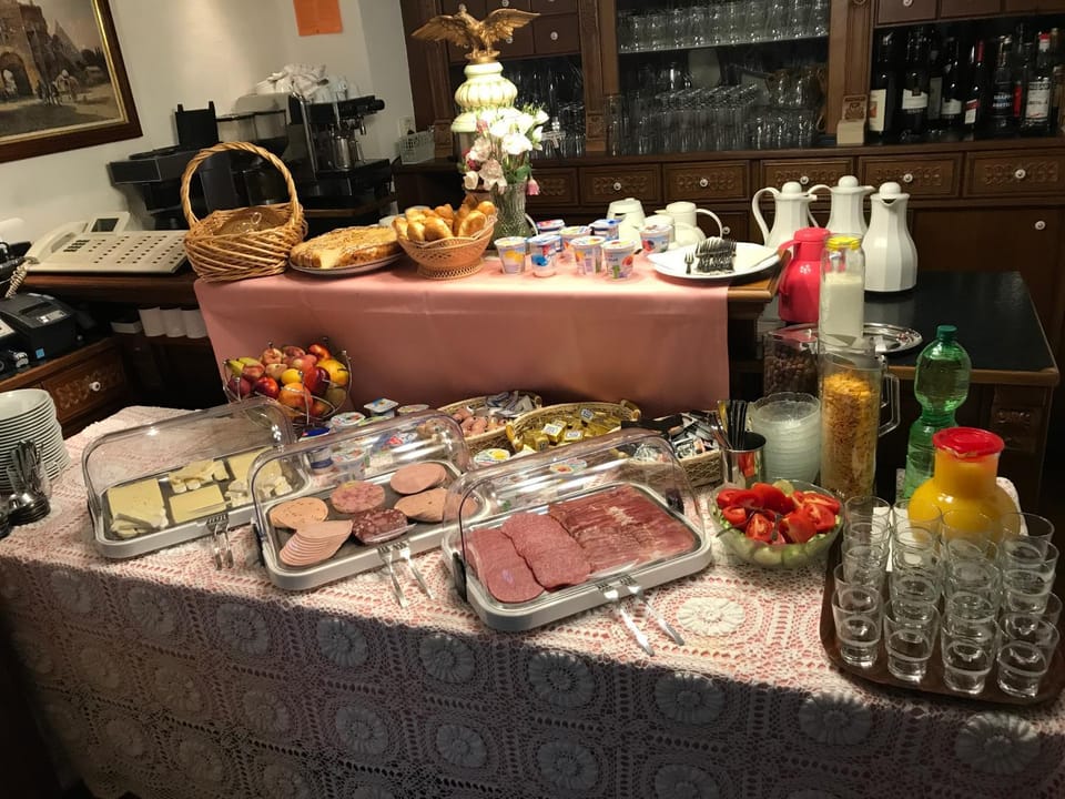 Buffet breakfast