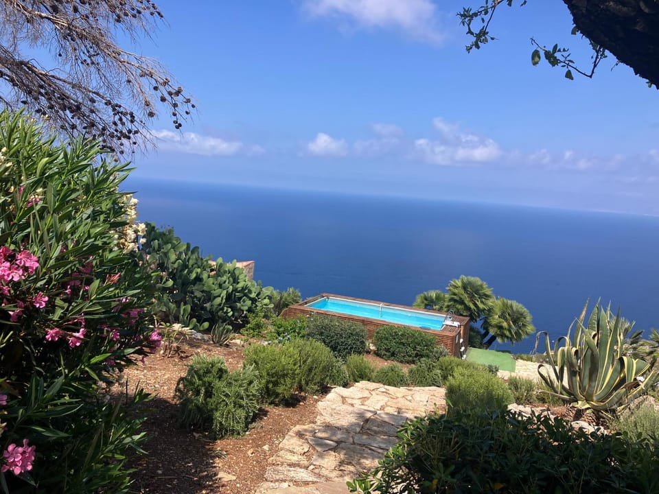 Natural landscape, Pool view, Sea view, Swimming pool, Swimming pool