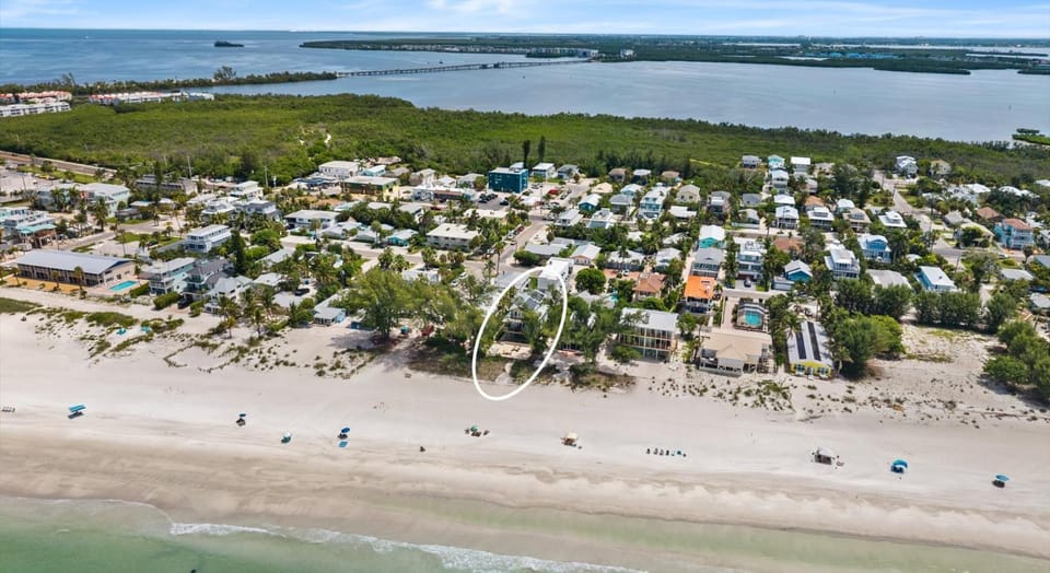 Wine Down House in Holmes Beach