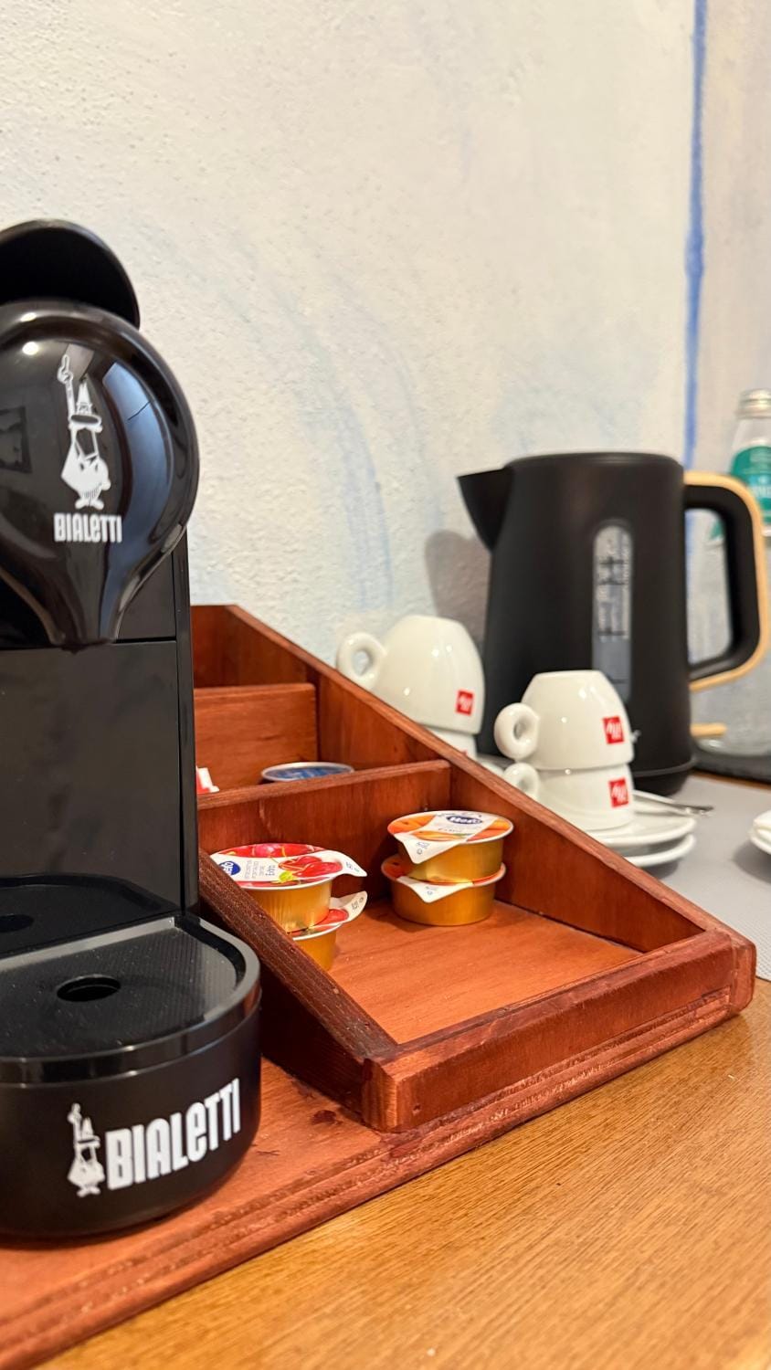 Coffee/tea facilities