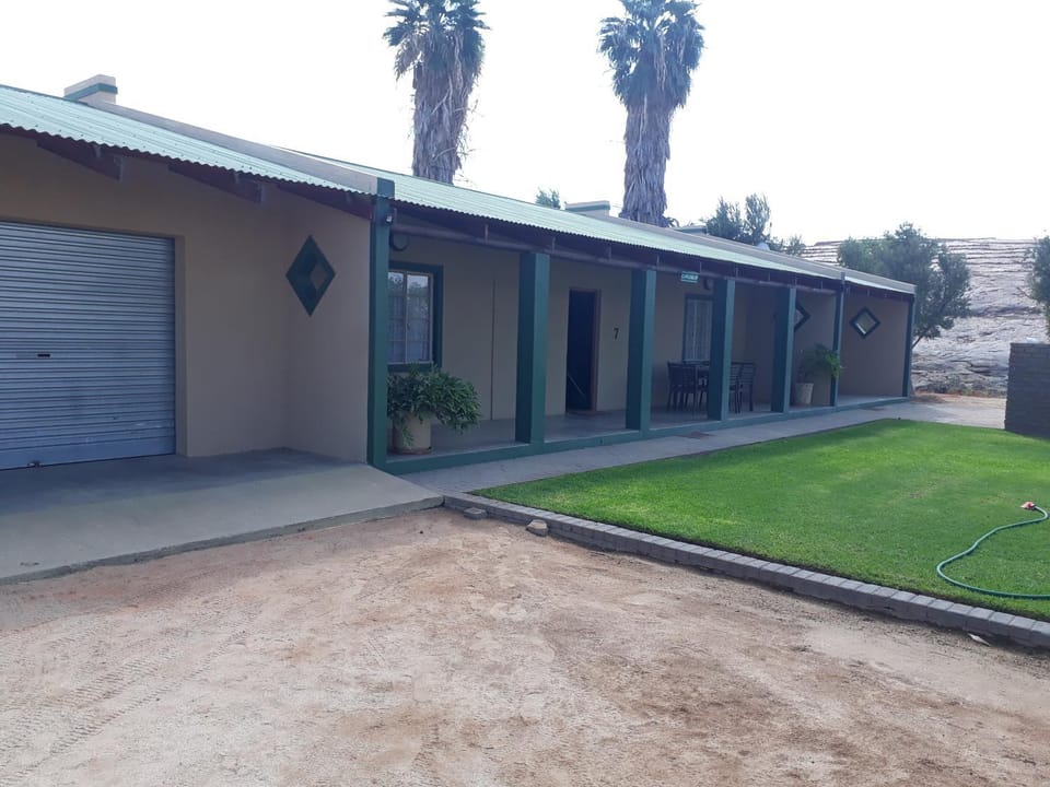 Property building, Day