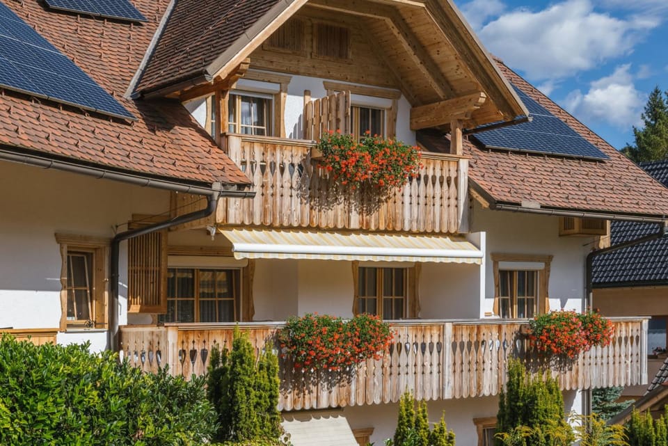 Property building, Balcony/Terrace