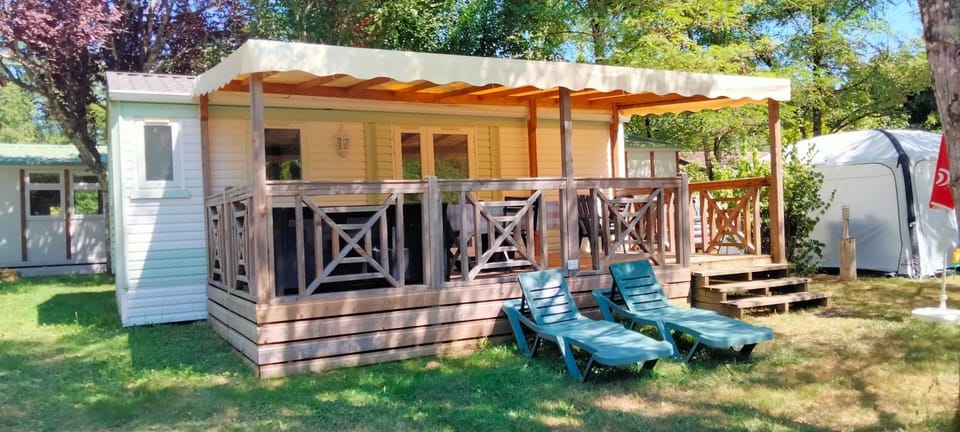 Domaine fontaine du roc Country House in Nouvelle-Aquitaine