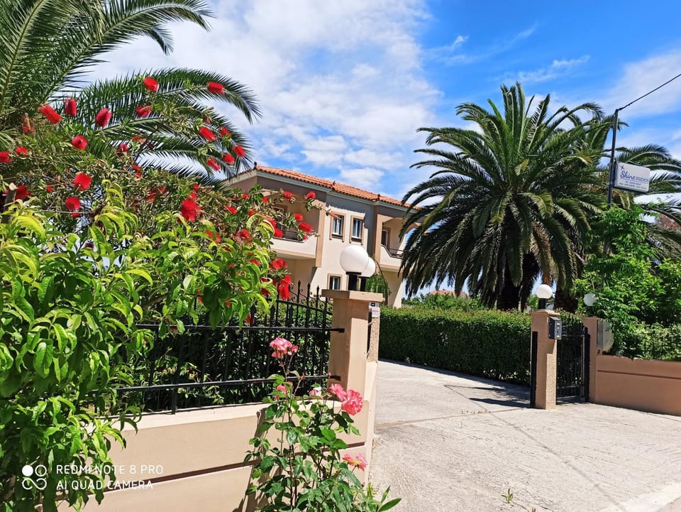 Shine Studios Apartment in Decentralized Administration of the Aegean