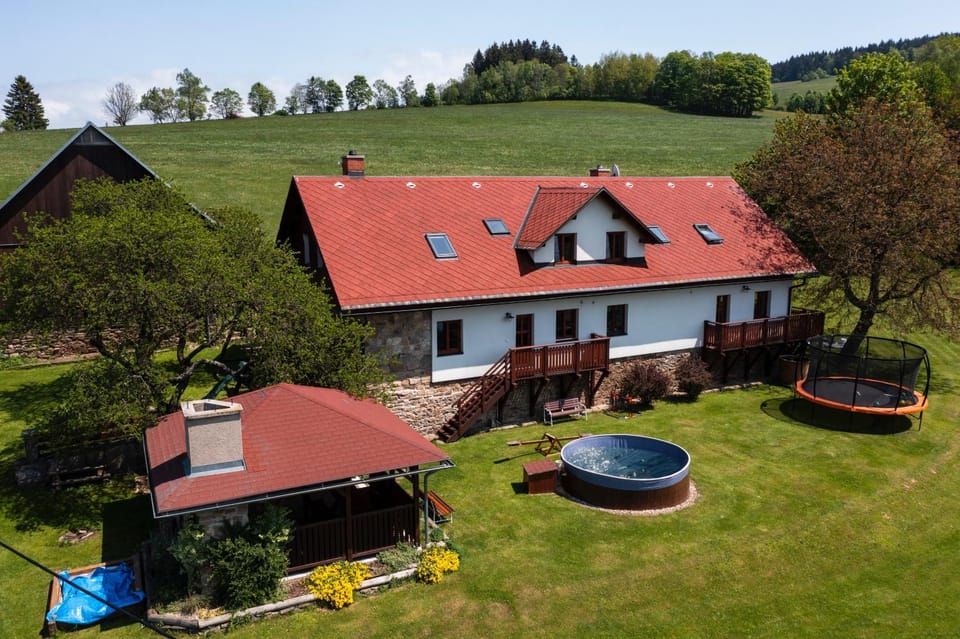 Property building, Natural landscape, Garden, Garden view