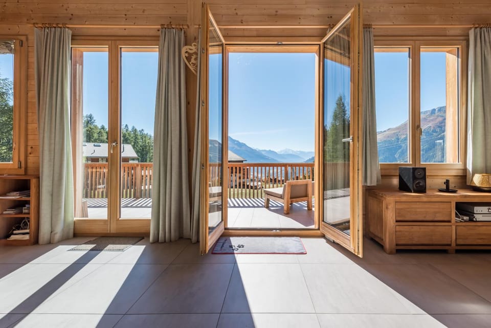 Balcony/Terrace, Living room