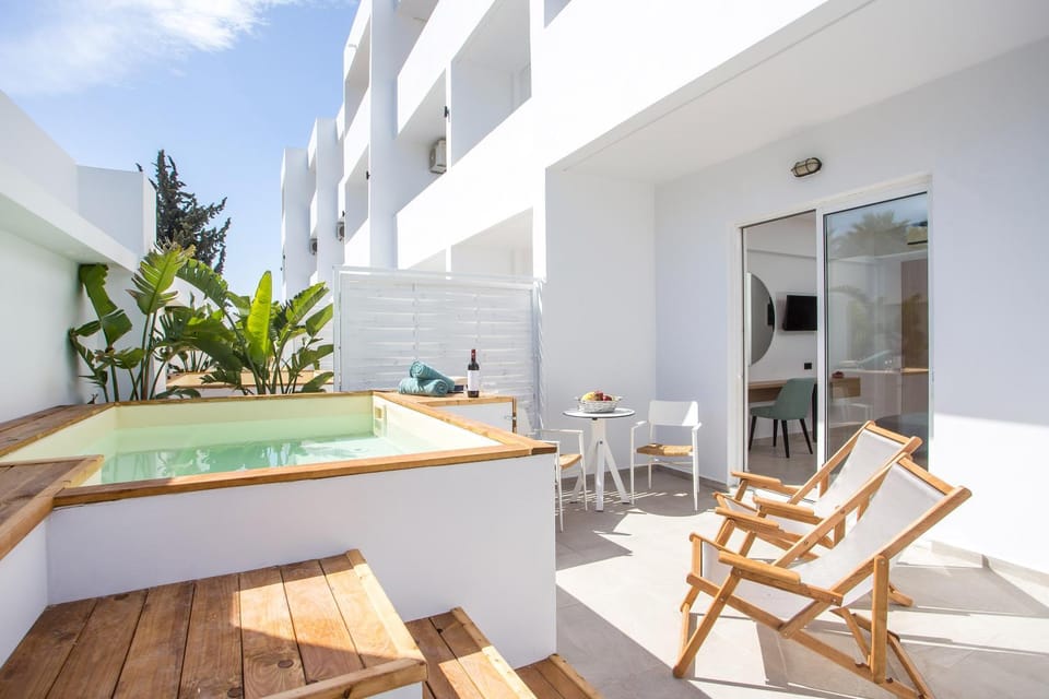 Spa and wellness centre/facilities, Pool view