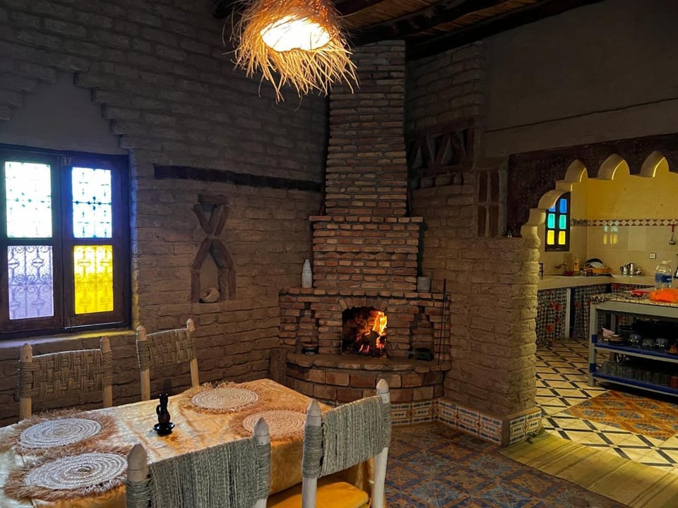 Dining area, flat iron