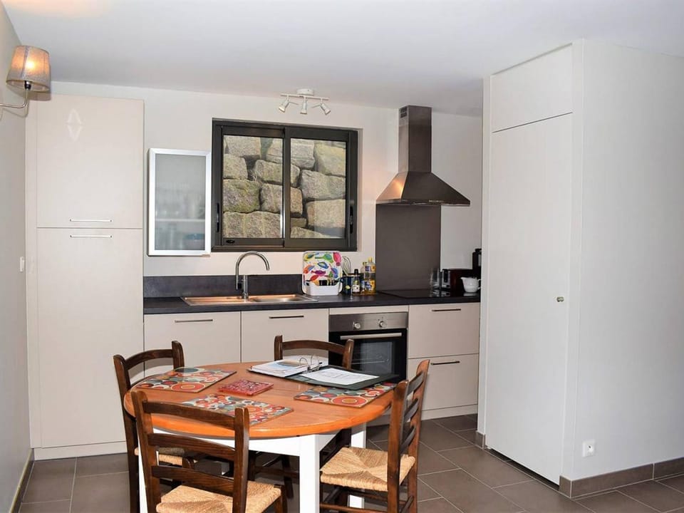 Maison neuve à Trégastel avec WIFI, terrasse en bois et classée 3 étoiles, près des plages - FR-1-368-72 House in Trégastel